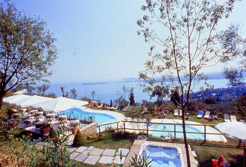 Appartamenti Borgo Gardone Riviera 0*,