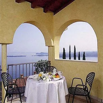 Appartamenti Borgo Gardone Riviera 0*,