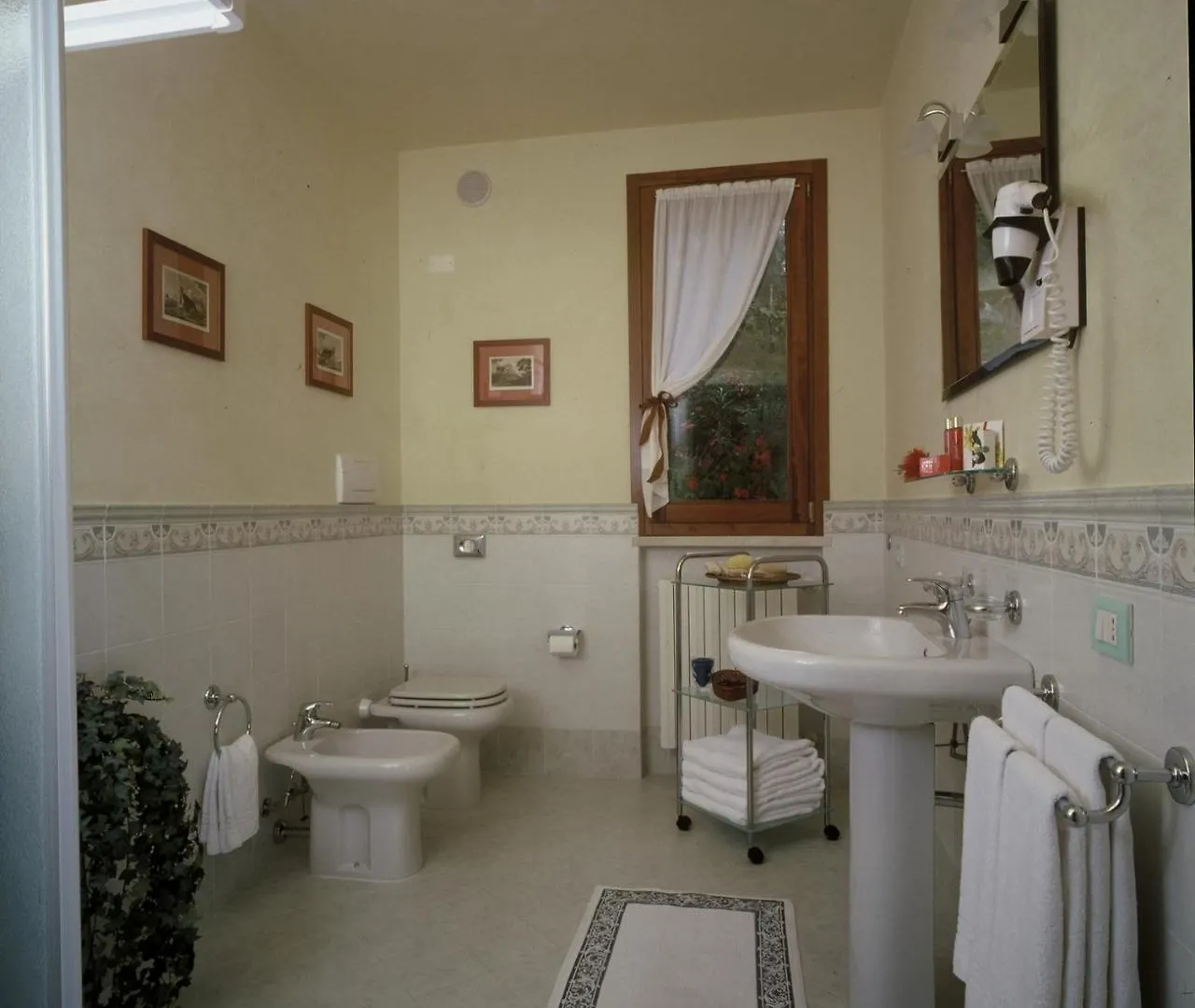 Appartement Appartamenti Borgo Gardone Riviera
