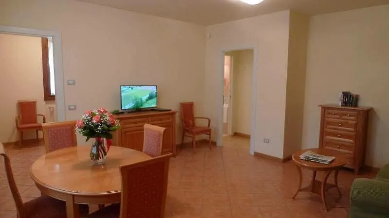 Appartamenti Borgo Gardone Riviera Italië