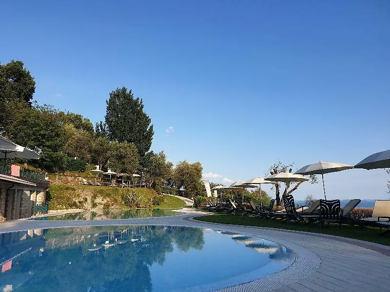 Appartamenti Borgo Gardone Riviera 0*,  İtalya