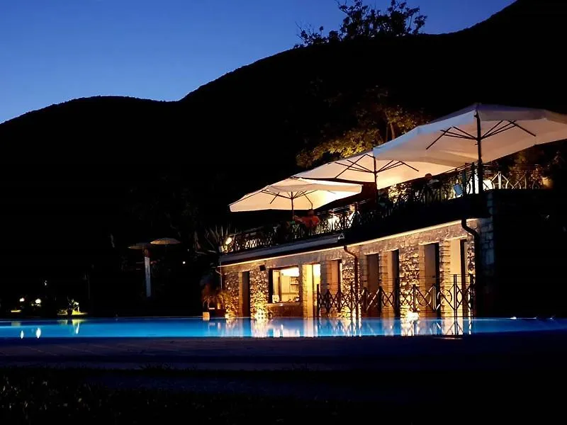 Appartamenti Borgo Gardone Riviera Daire