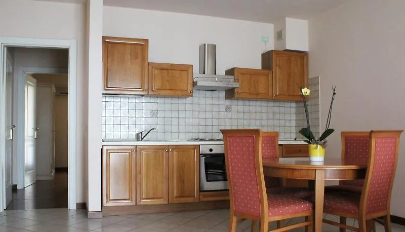Appartamenti Borgo Gardone Riviera Appartement